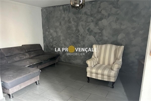 t2 à la vente -   13360  ROQUEVAIRE, surface 0 m2 vente t2 - UBI468073592